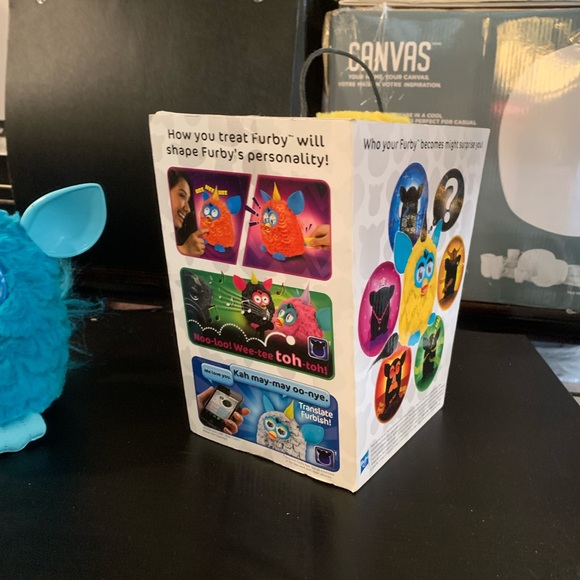 Furby - Picture 3 of 3